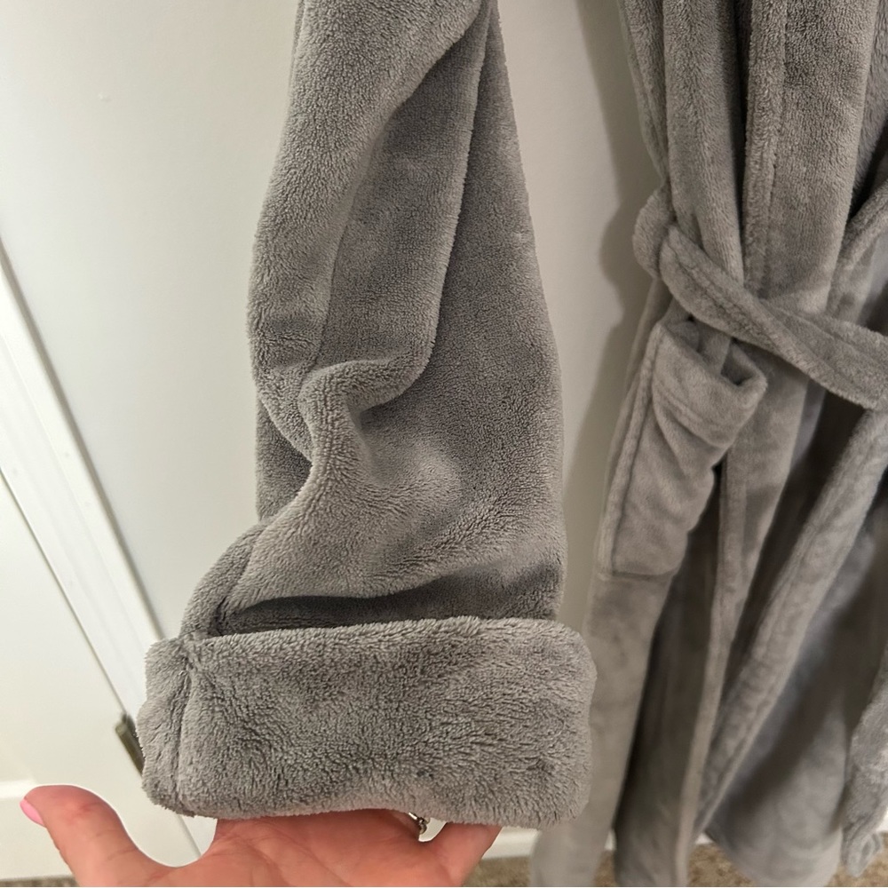 Restoration Hardwear Luxury Plush Long Robe Graphite … Gem